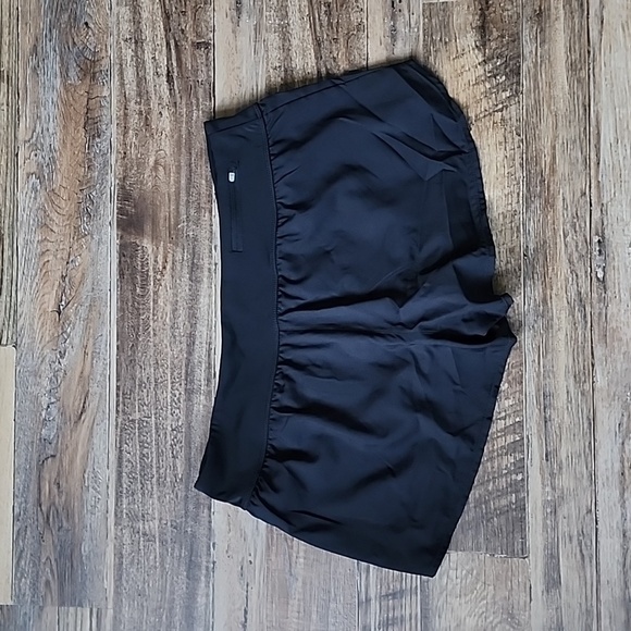 Ladies Nike Running Shorts Sz XL - Picture 3 of 3